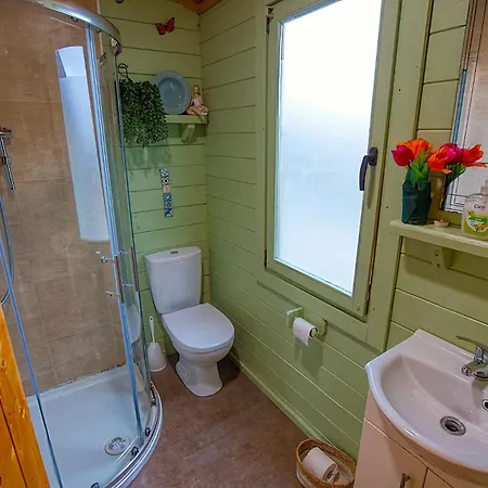 Red Robin Nest Appartement